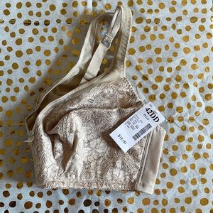 NWT JCPenney Beige Bra No Underwire 42DD